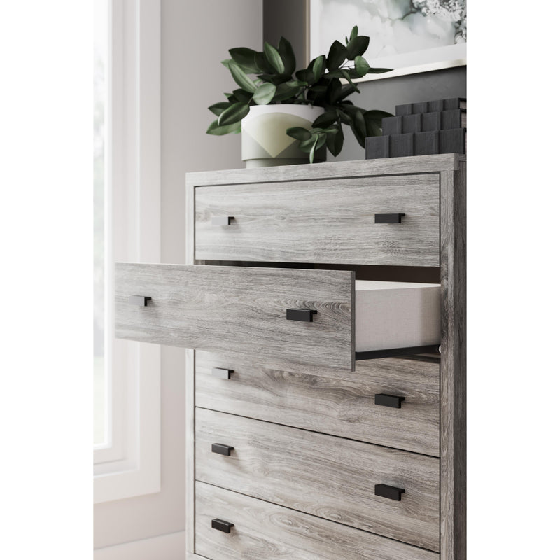 Signature Design by Ashley Vessalli 5-Drawer Chest B1036-345 IMAGE 8