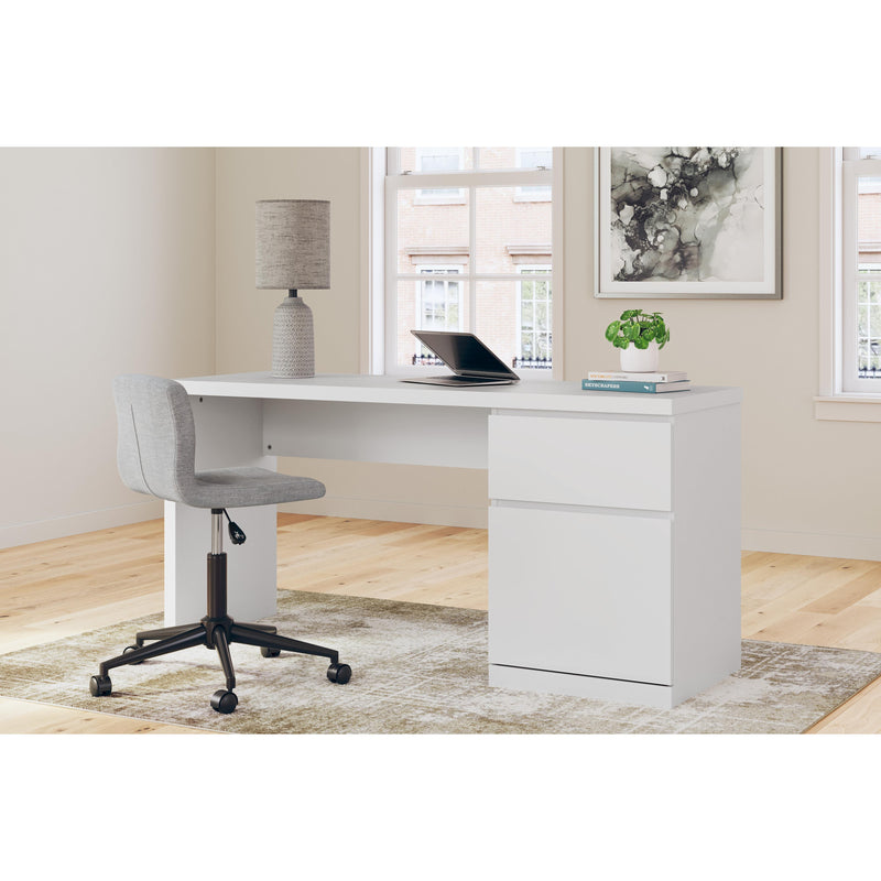 Signature Design by Ashley Onita H9630-134 Home Office Desk IMAGE 7