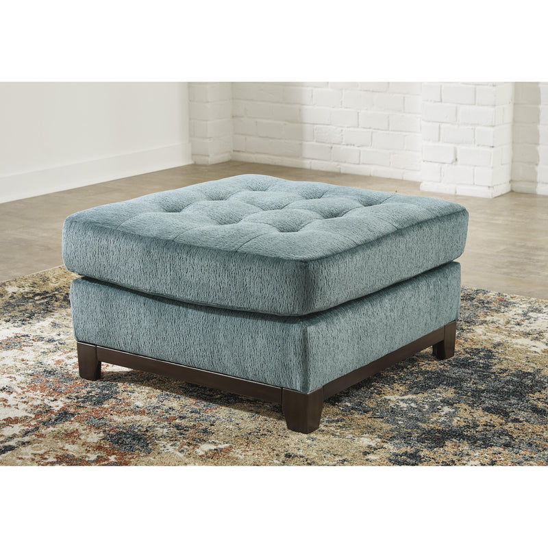 Ashley Laylabrook Fabric Ottoman 9220608 IMAGE 4