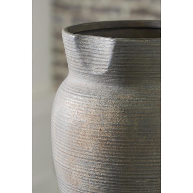 Signature Design by Ashley Brickmen A2000658 Vase IMAGE 3