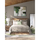 Signature Design by Ashley Chirason PCB3367B2 Queen Panel Bed IMAGE 8